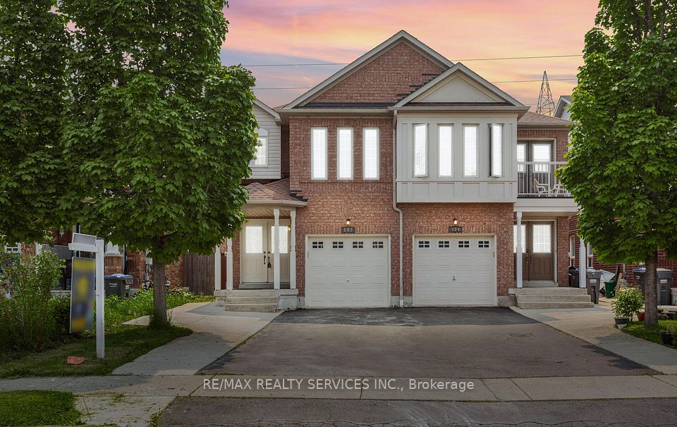 592 Orange Walk Crescent