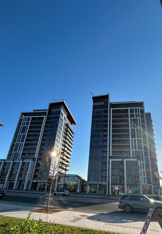 9610 Yonge
