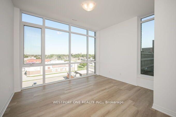 3 Bedrooms Condo at 5 Hamilton, Hamilton For sale