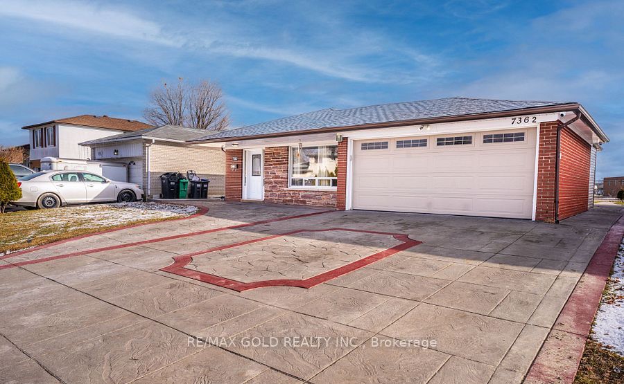 7362 Redstone Road, Mississauga, ON L4T 2A9