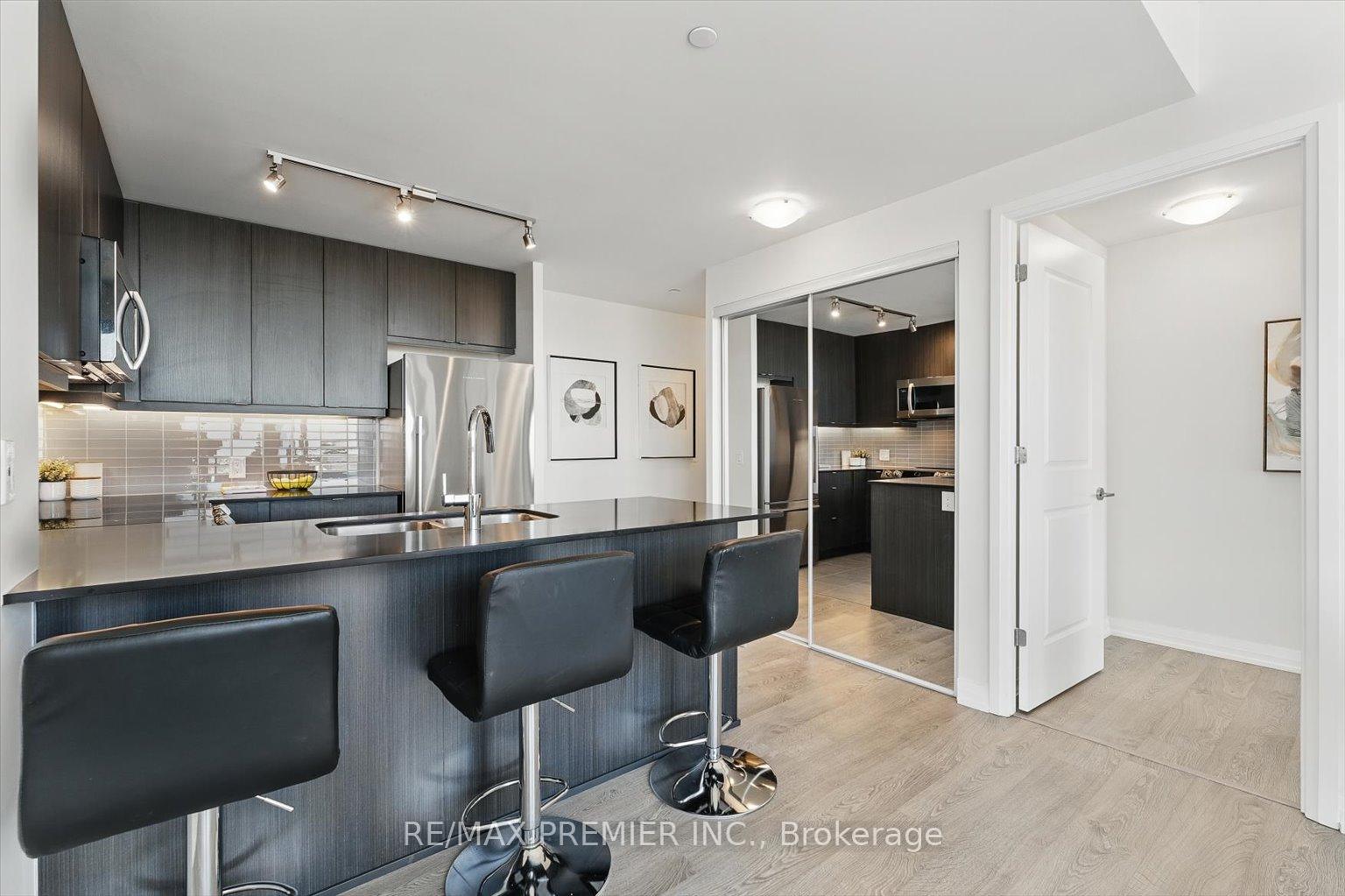2 Bedrooms Condo at 50 Thomas Riley, Toronto For sale