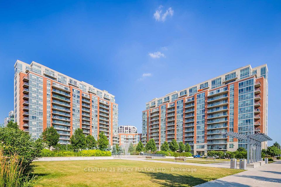 60 South Town Centre