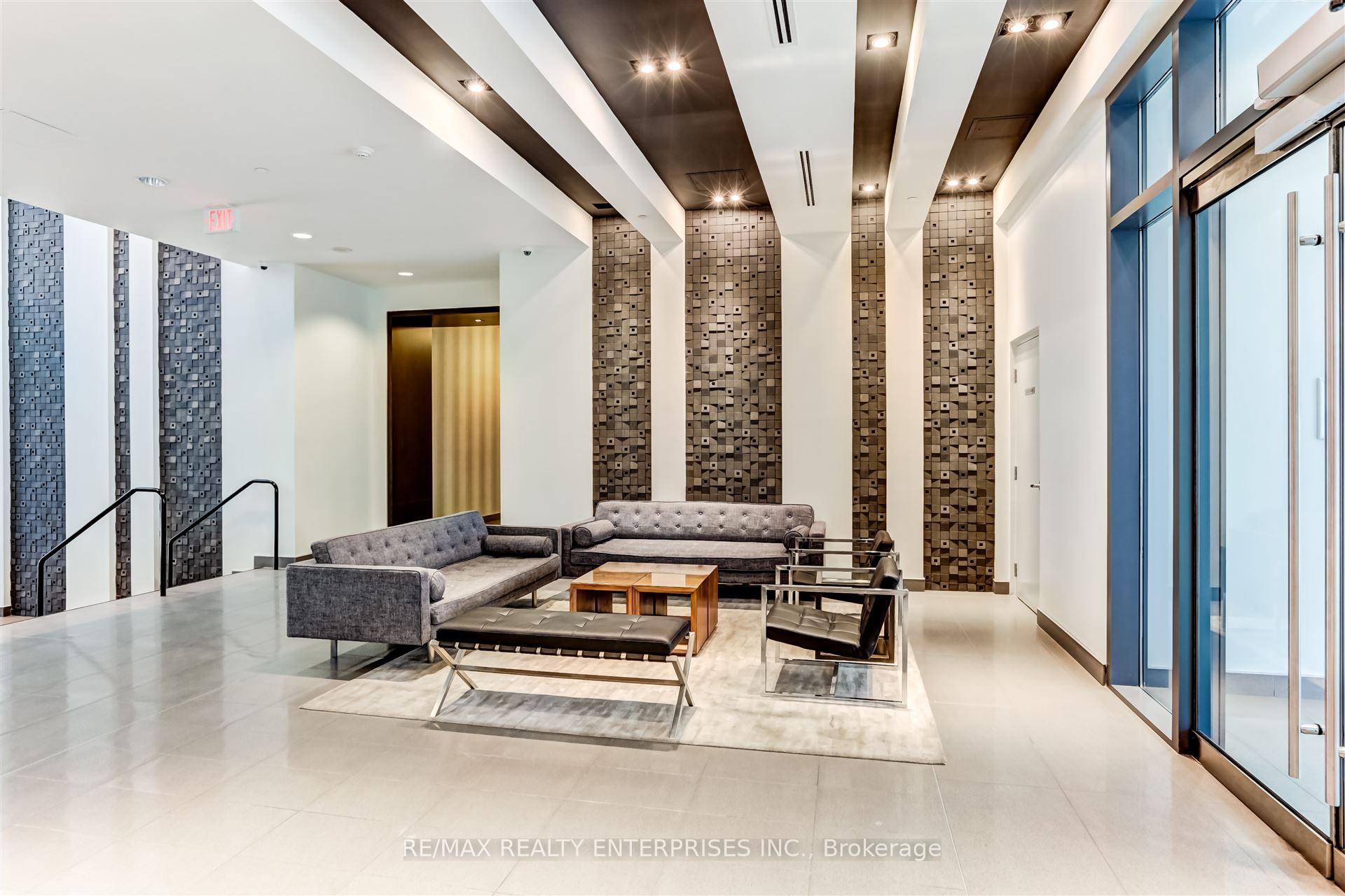 2 Bedrooms Condo at 20 Bruyeres, Toronto For sale