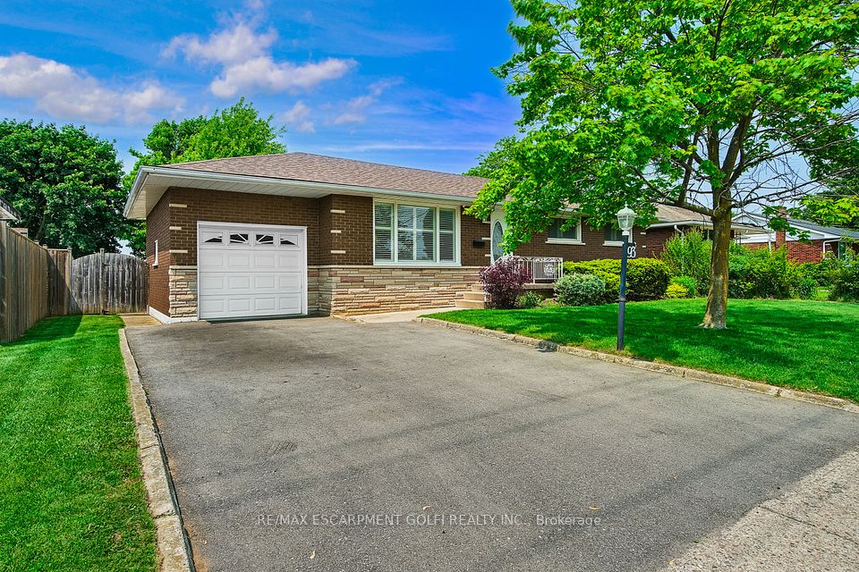 93 Fairview