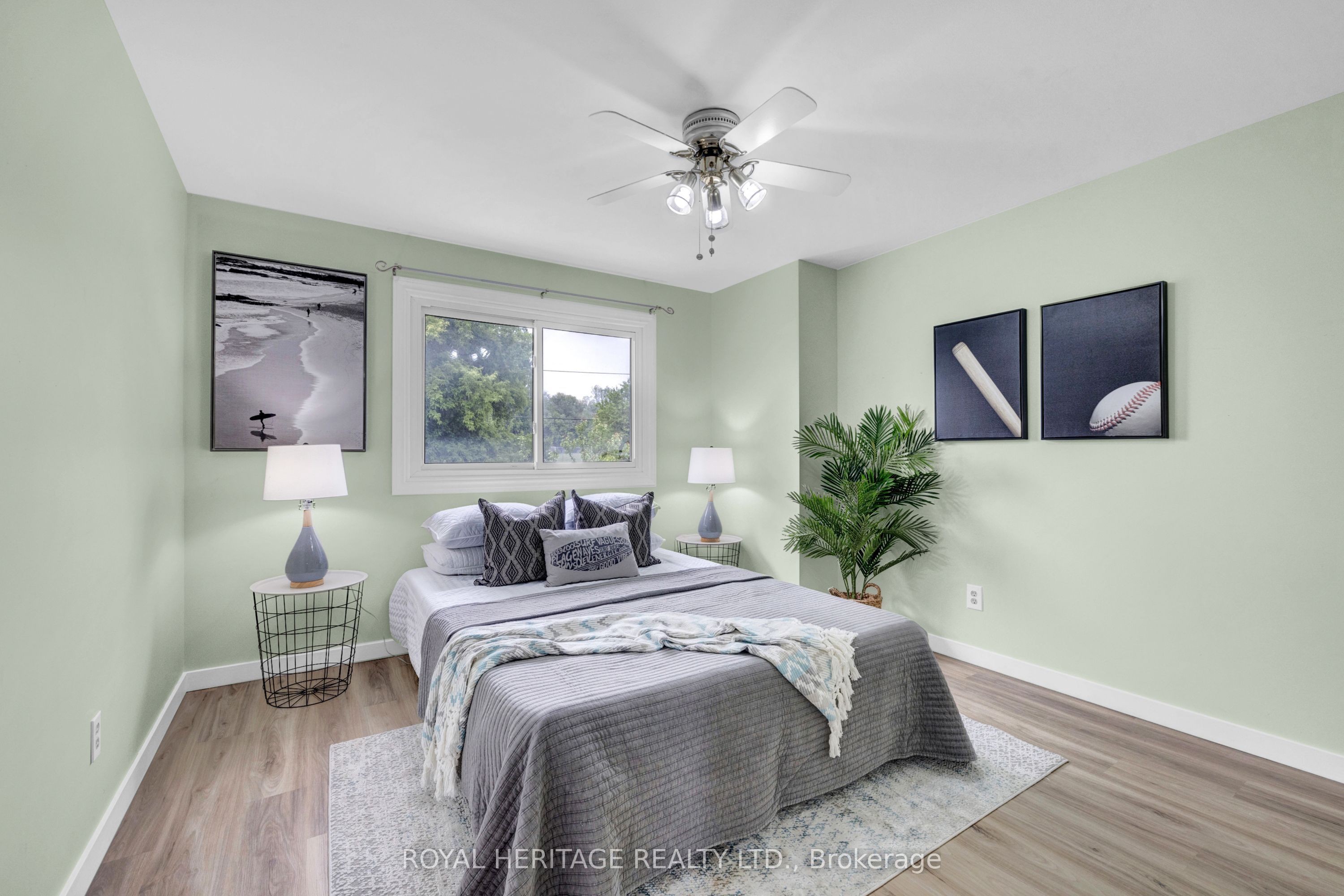 557 Berwick Crescent