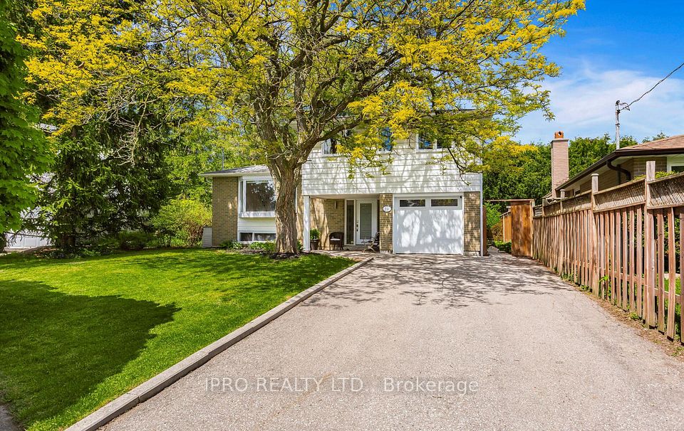 14 Crombie Place