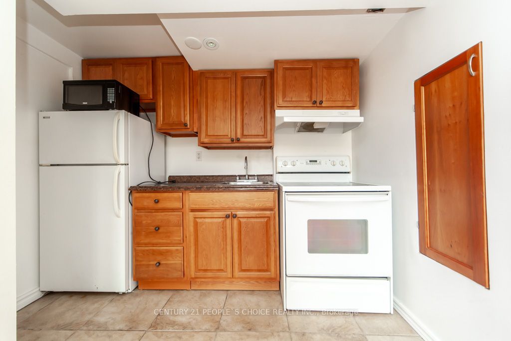 35 Fernbank Place