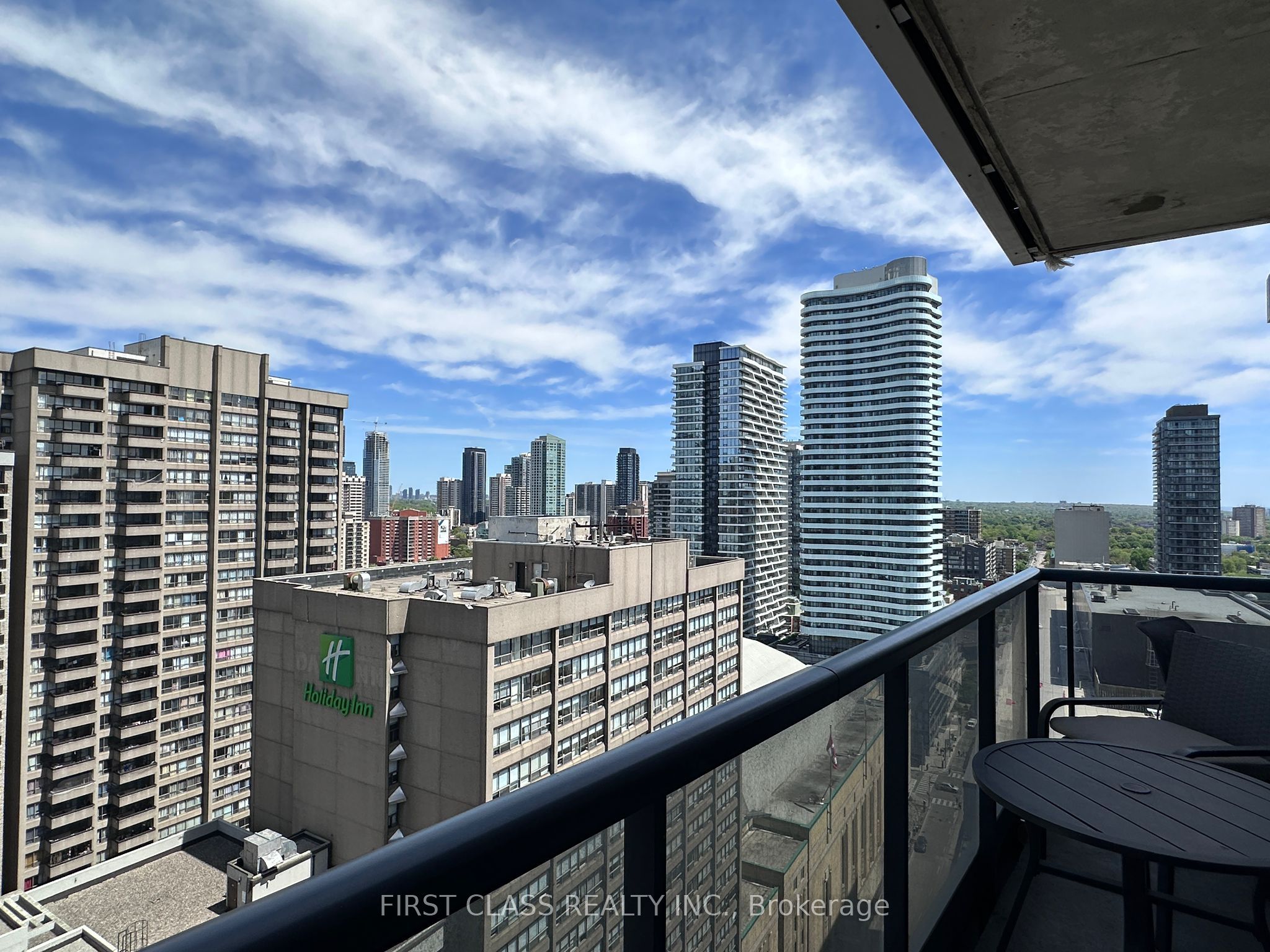 25 Carlton Street, #2609