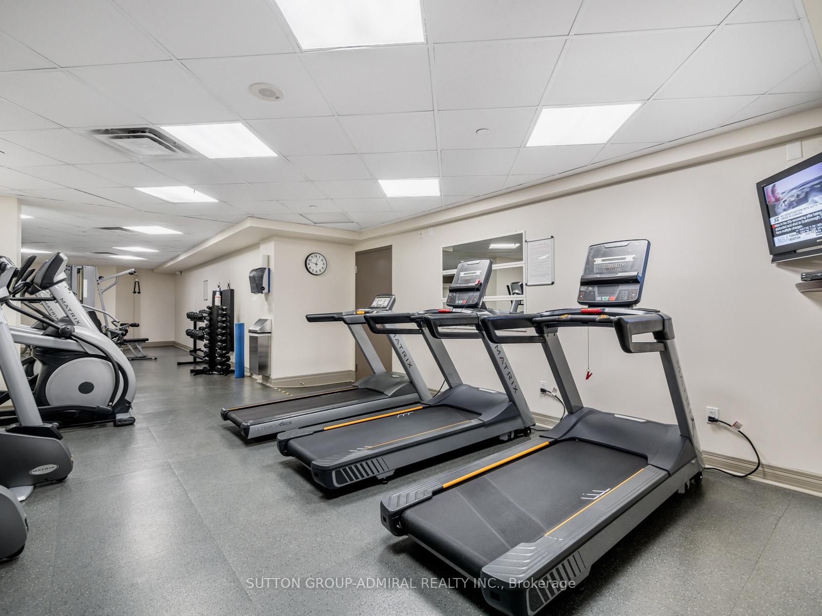 2 Bedrooms Condo at 60 Heintzman, Toronto For sale