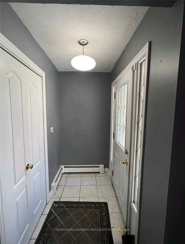 6098 Old Church Road