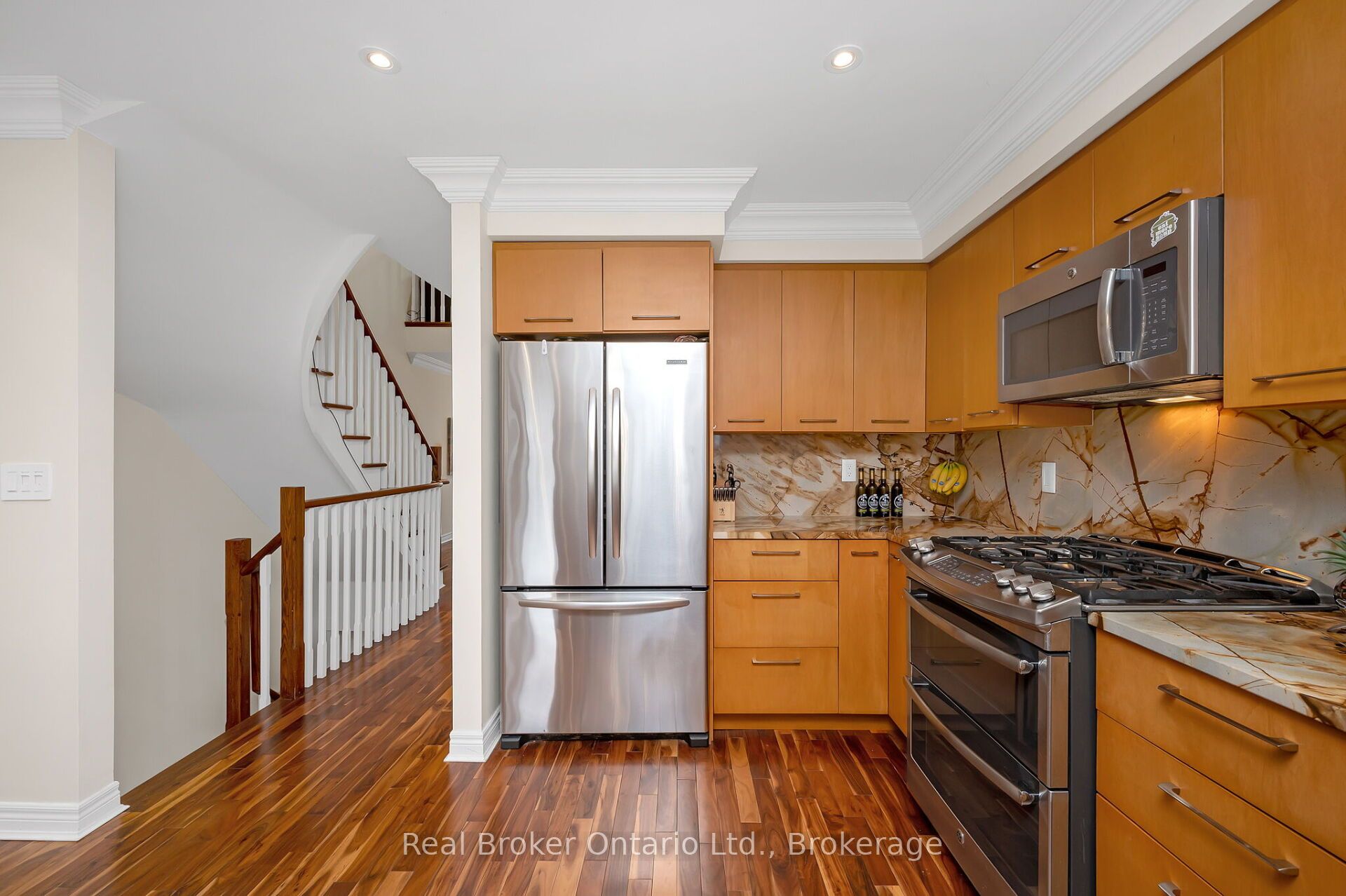 710 Spring Gardens Road, #98