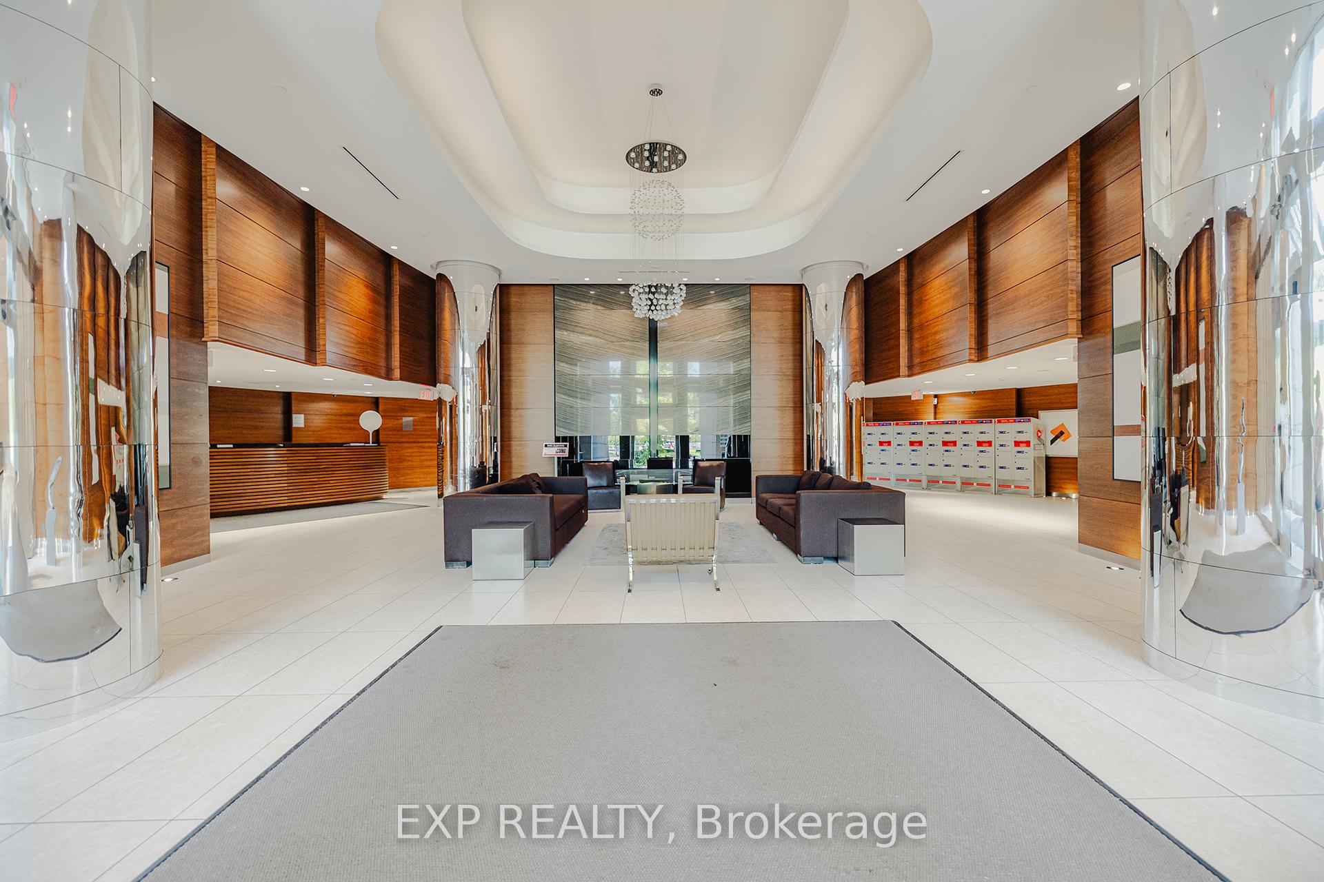 2 Bedrooms Condo at 9 Valhalla Inn,  Toronto For sale