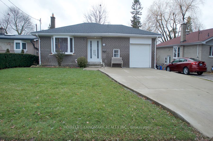 272 Essex (Work Out Basement)