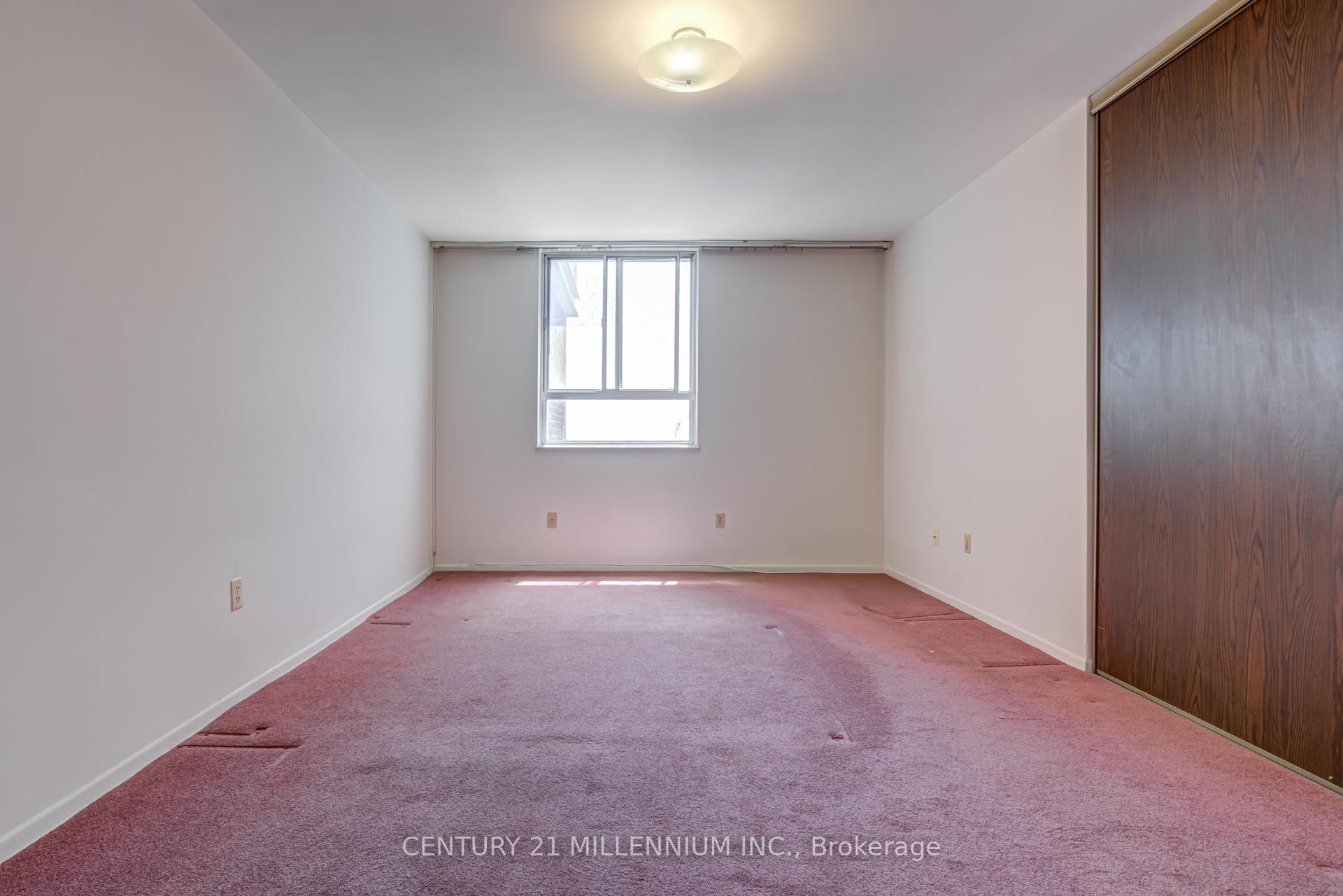 3 Bedrooms Condo at 5 Massey, Toronto For sale