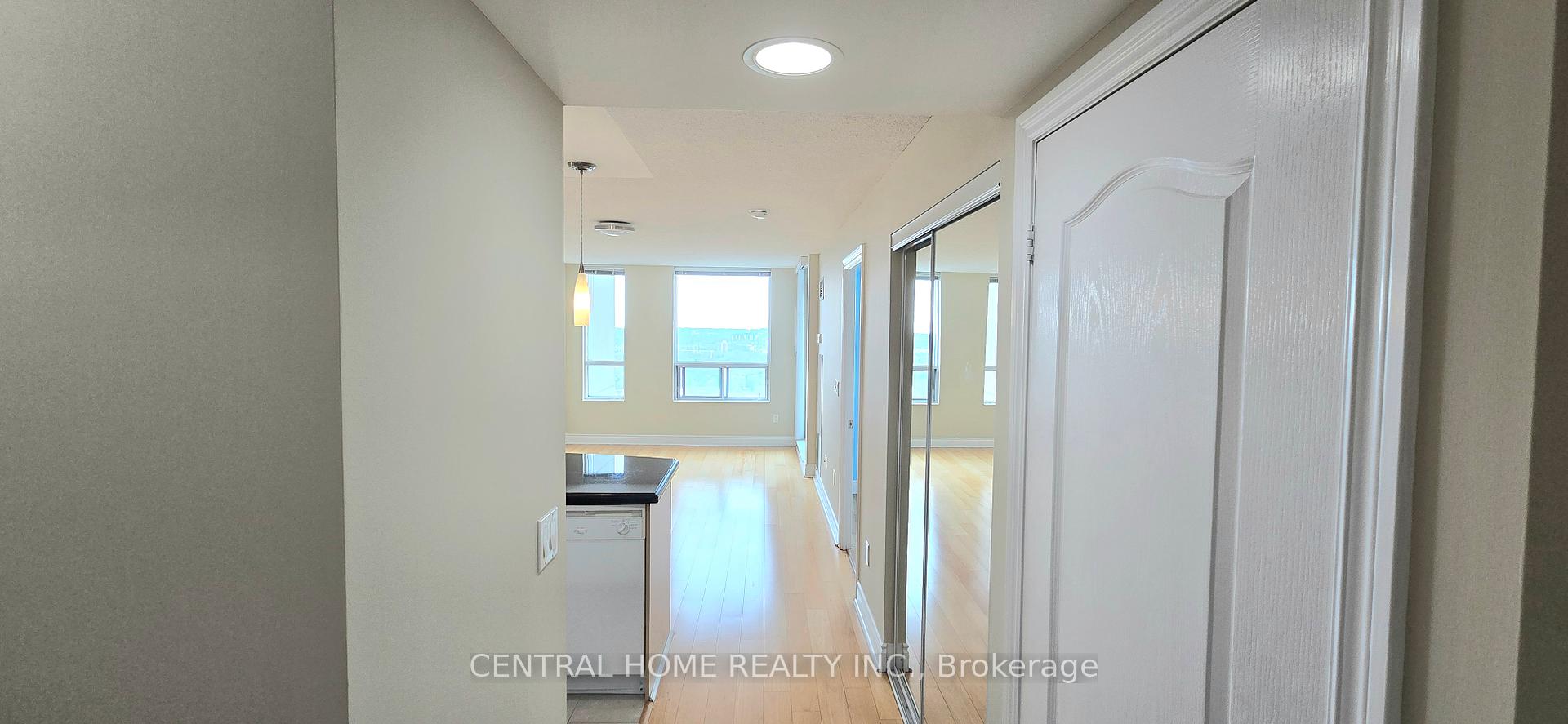 2 Bedrooms Condo at 50 Brian harrison,  Toronto For sale