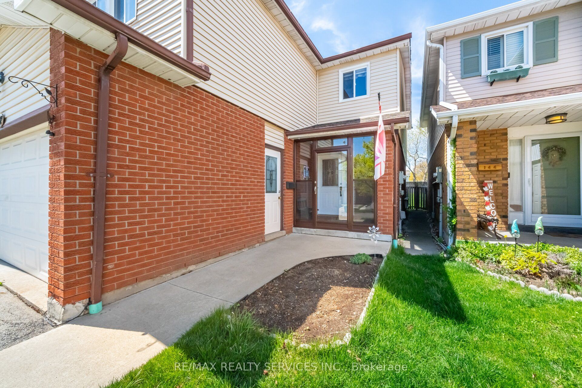 142 Elderwood Place, Brampton, ON L6V 3N3