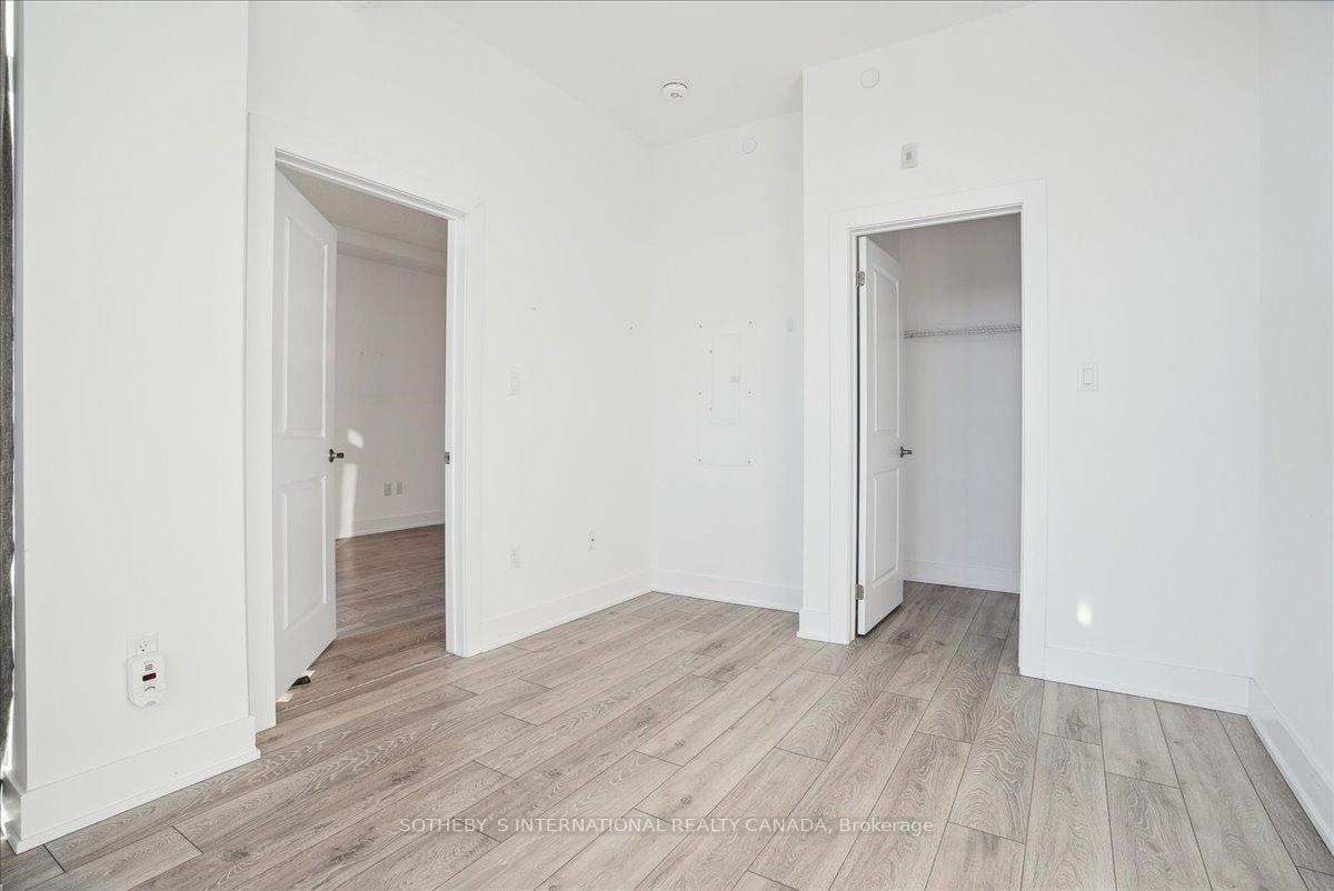 2 Bedrooms Condo at 101 Shoreview,  Hamilton For sale