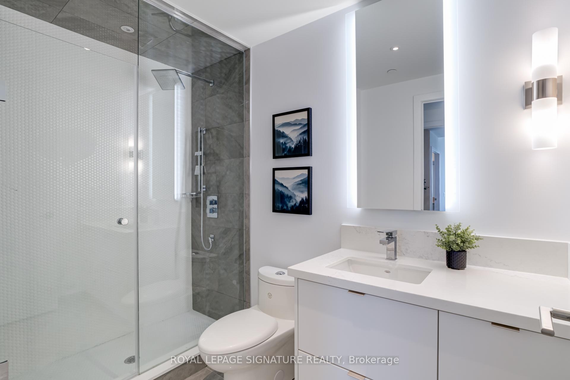 4 Bedrooms Condo at 2 Teagarden, Toronto For sale