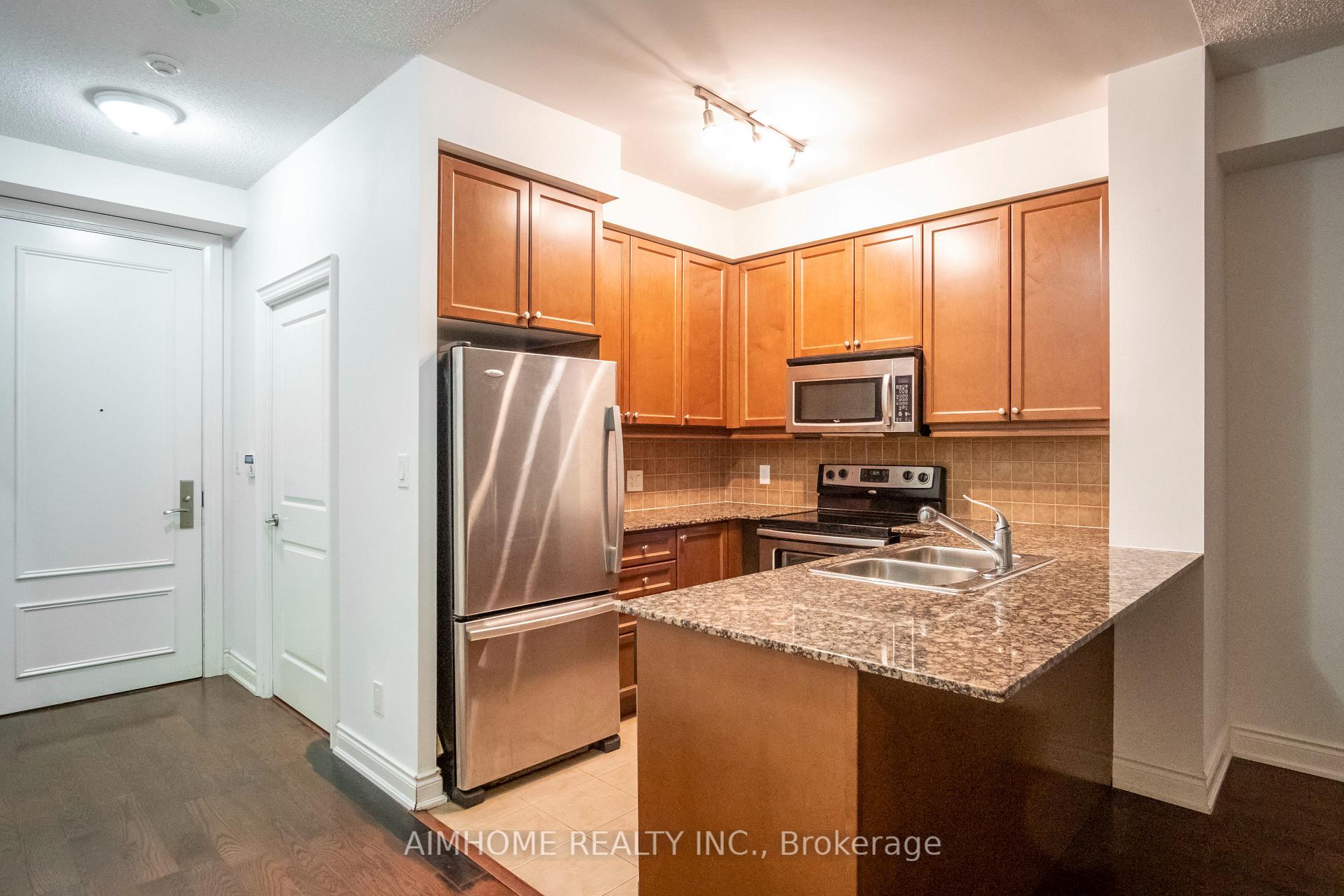 1 Bedroom Condo at 10 bloorview, Toronto For sale