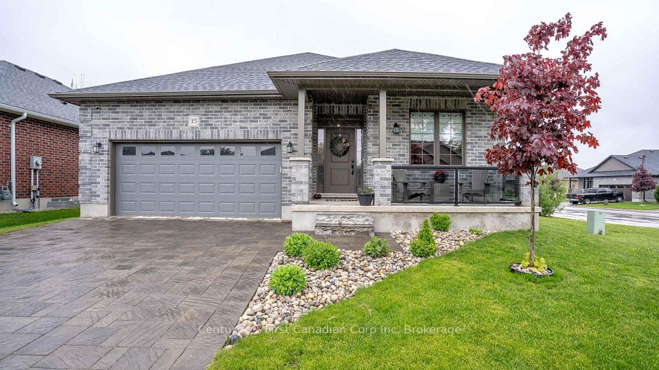 #35 - 121 Robin Ridge Drive, Central Elgin, ON L0L 1B0