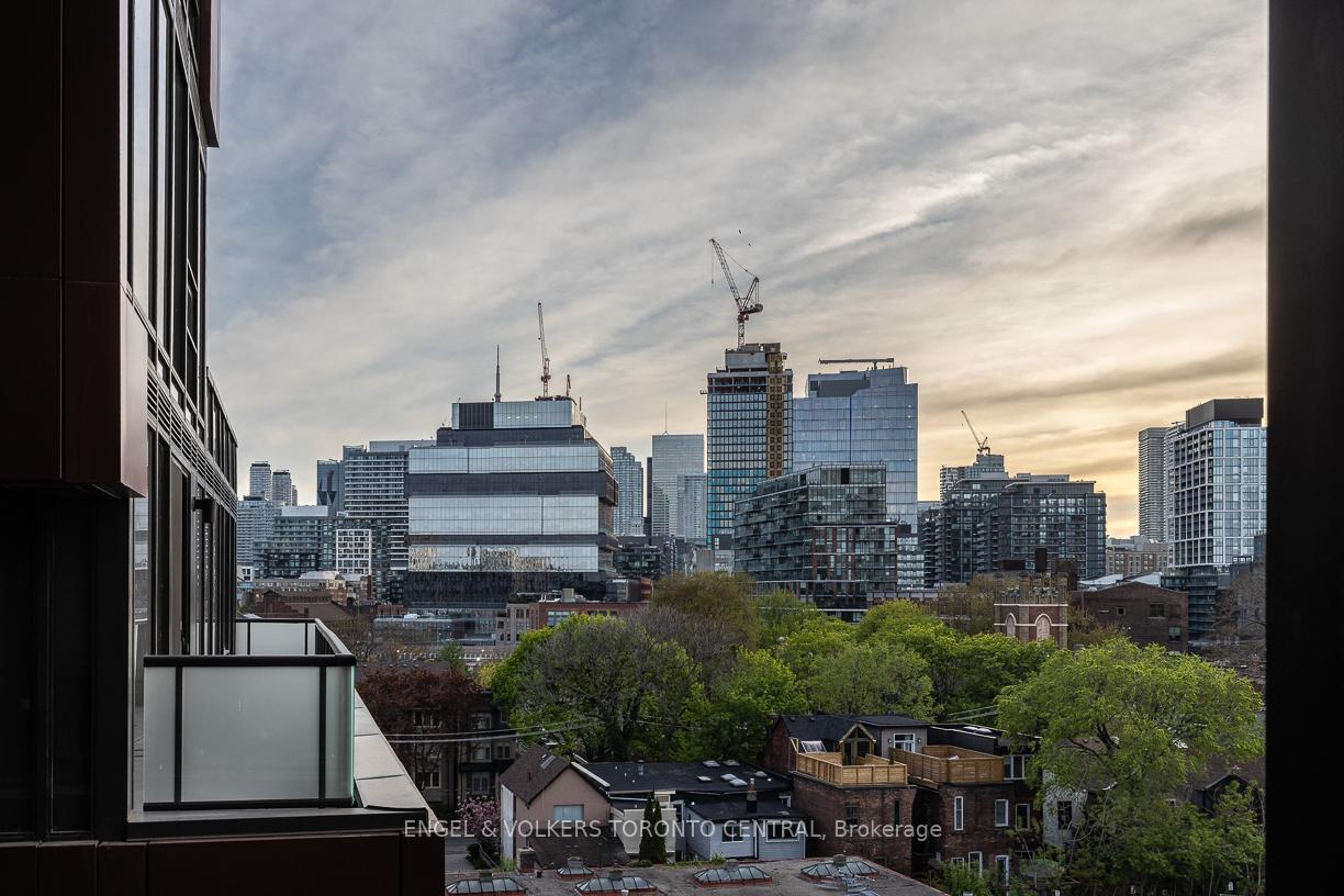 2 Bedrooms Condo at 28 Eastern, Toronto For sale