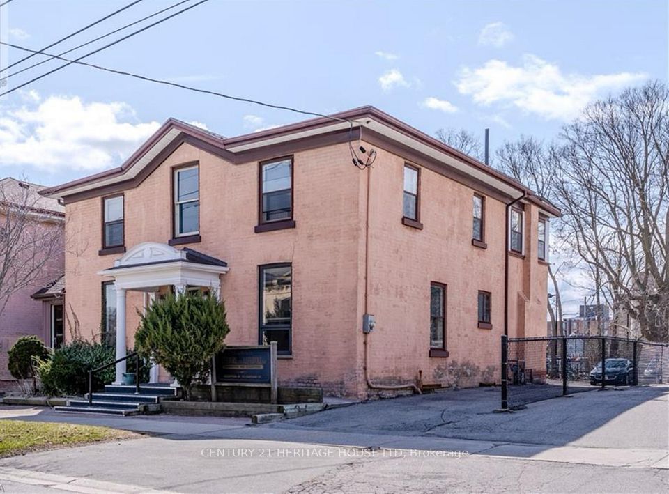 73 Chatham