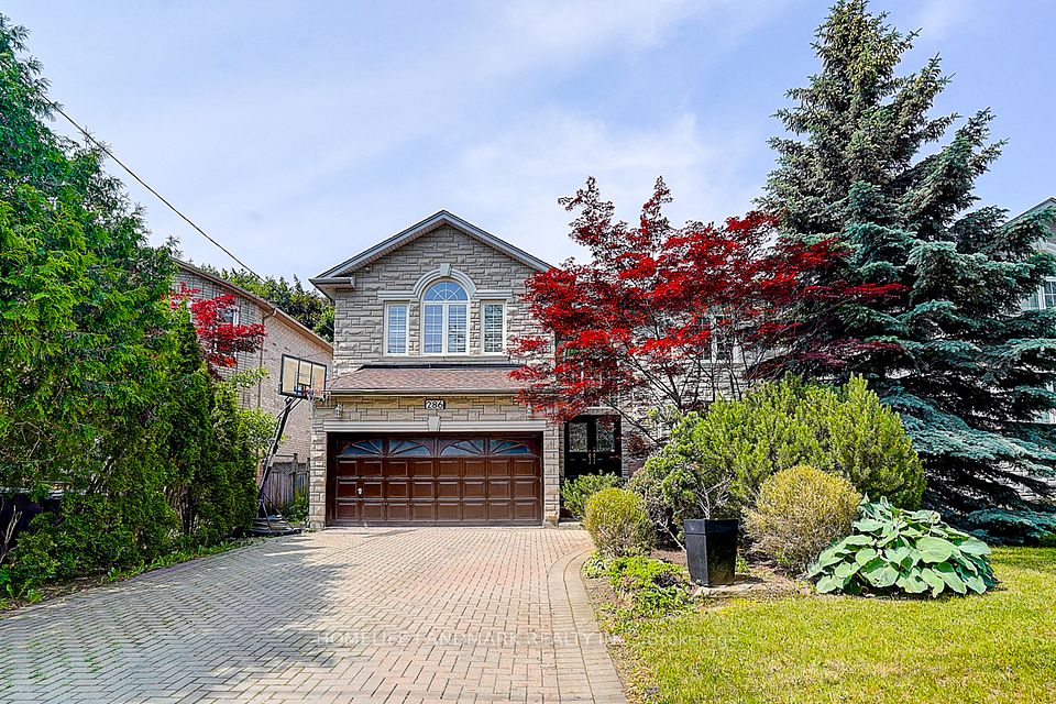 286 Hillcrest