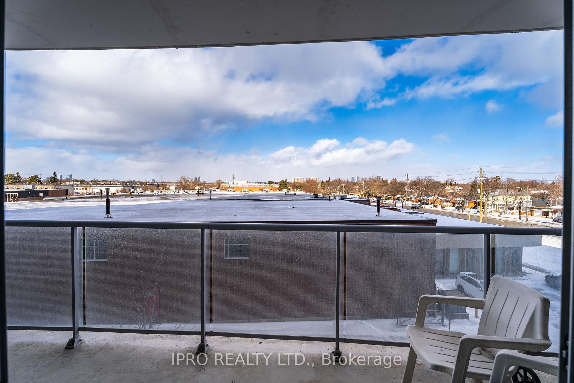 1 Bedroom Condo at 1328 Birchmount,  Toronto For sale