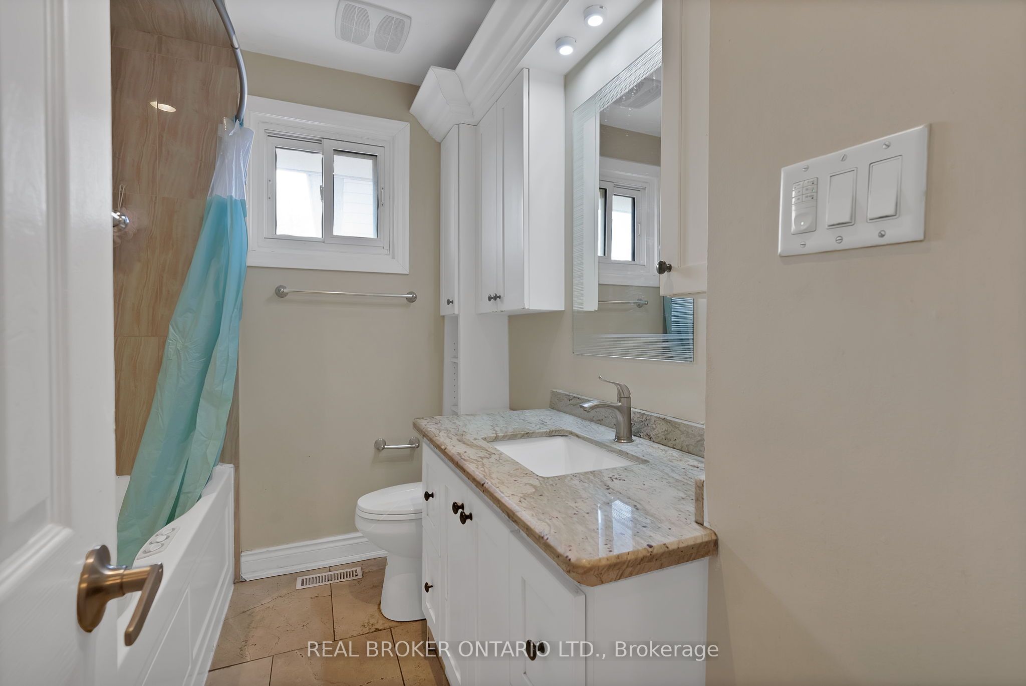 251 Vodden Street E, #Main Fl