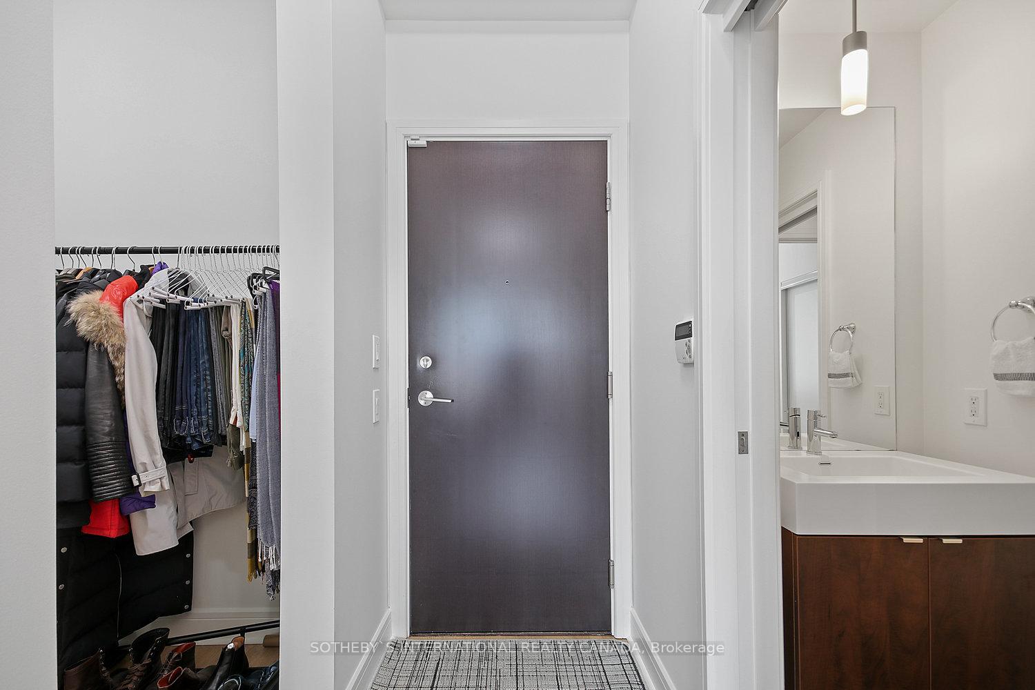 2 Bedrooms Condo at 116 George,  Toronto For sale