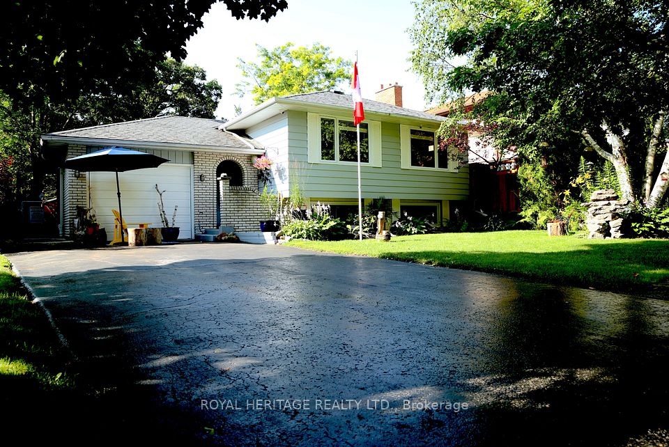 17 Briarwood