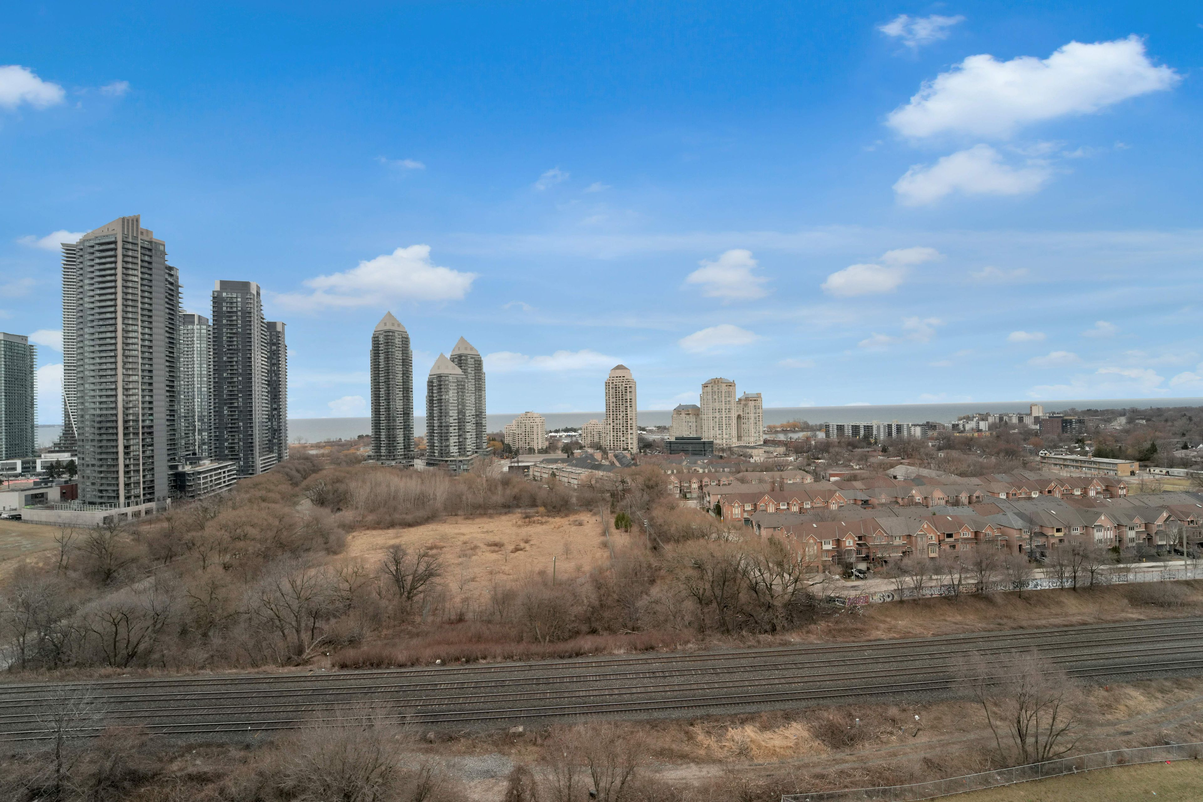 251 Manitoba Street 1504