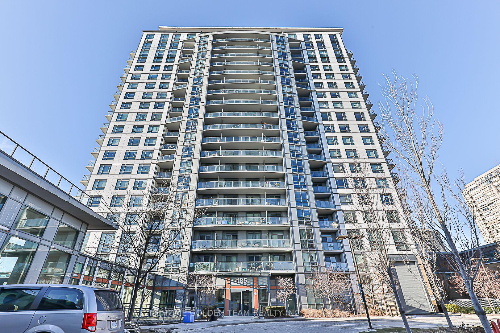 3 Bedrooms Condo at 185 Bonis,  Toronto For sale