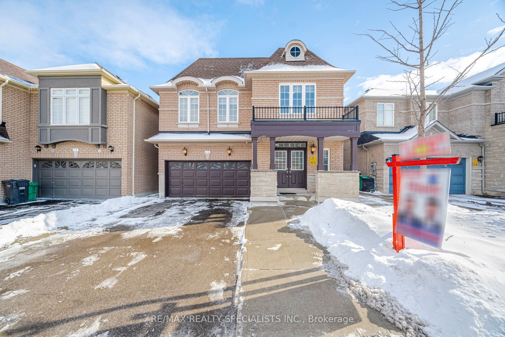6 Arctic Fox Crescent, Brampton, ON L6R 0J2