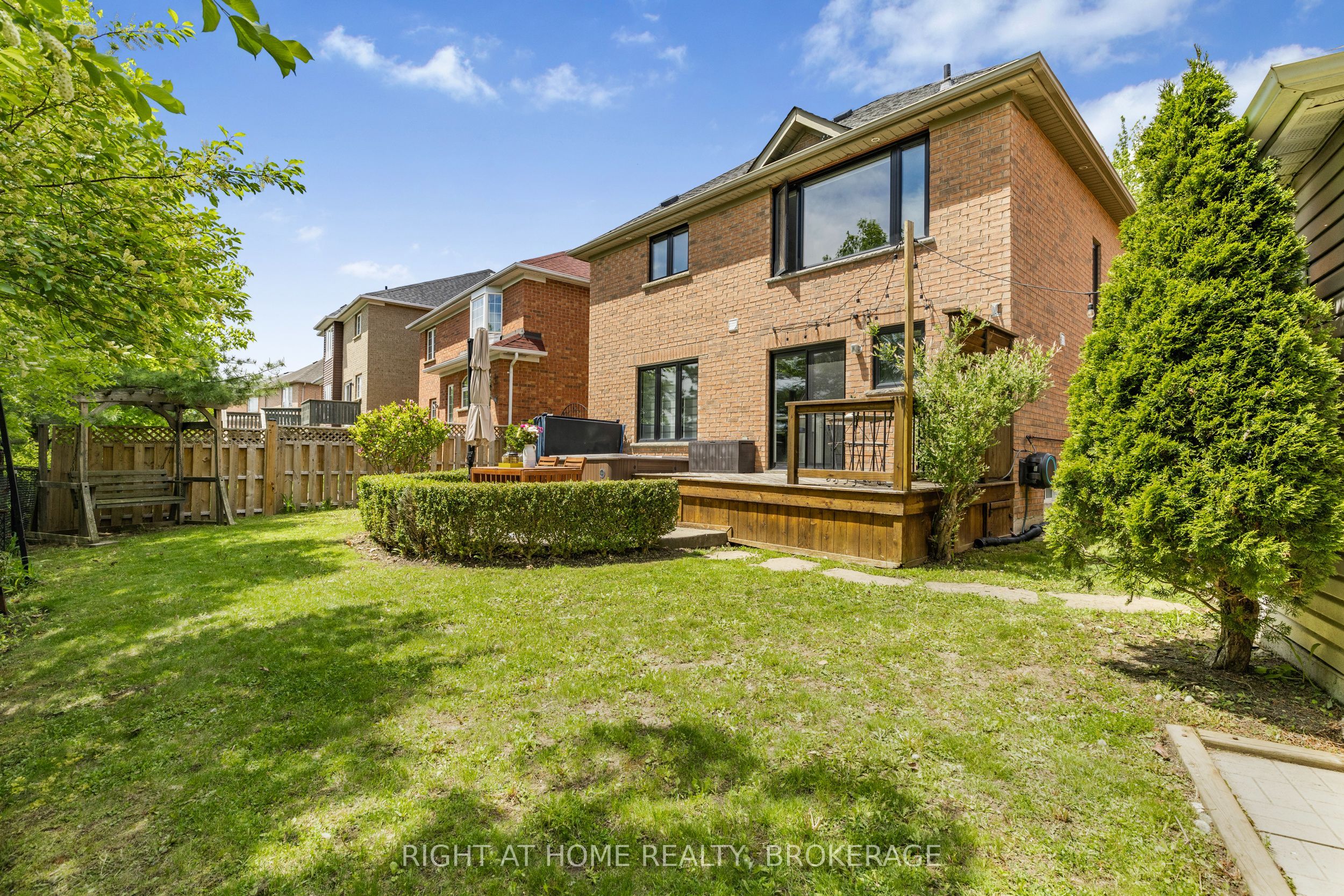20 Brambirch Crescent