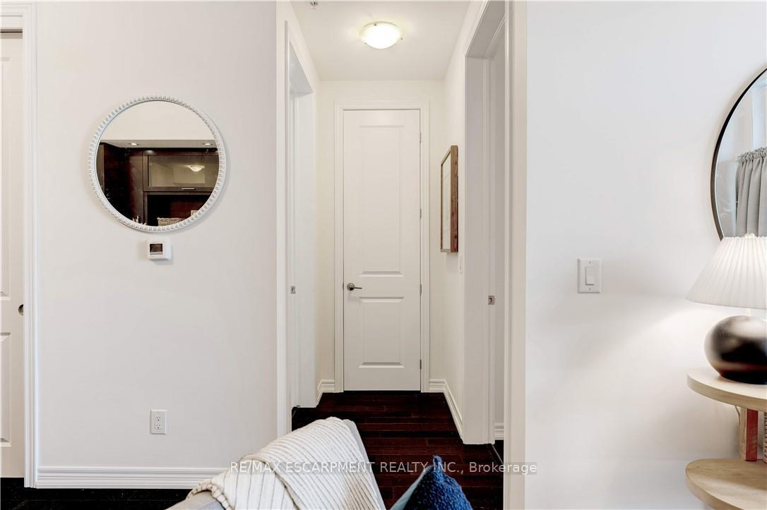 1 Bedroom Condo at 457 Plains, Burlington For sale