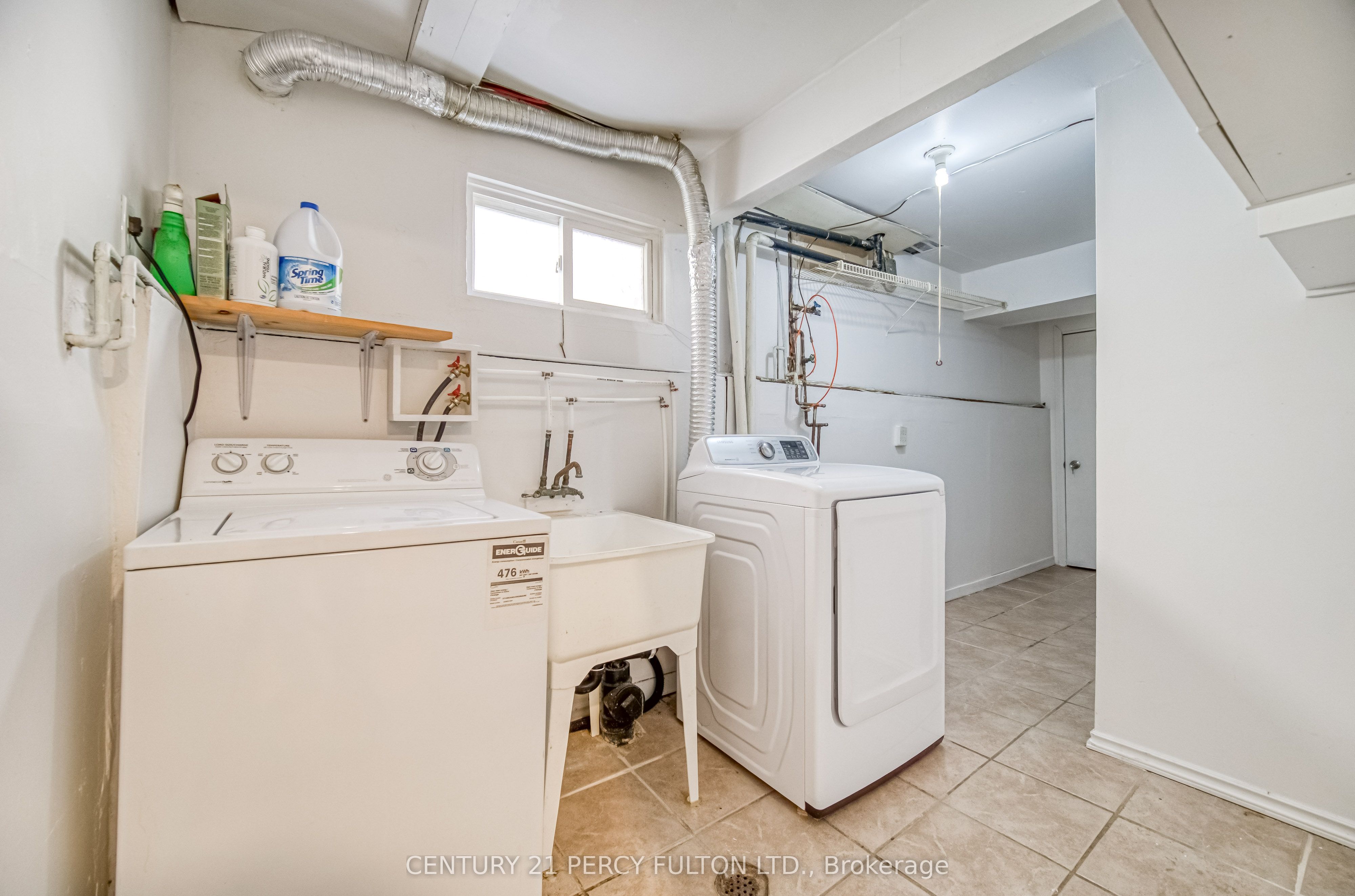 120 Granada Crescent