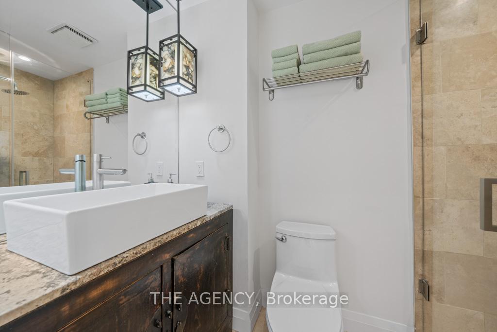 2 Bedrooms Condo at 211 St Patrick, Toronto For sale