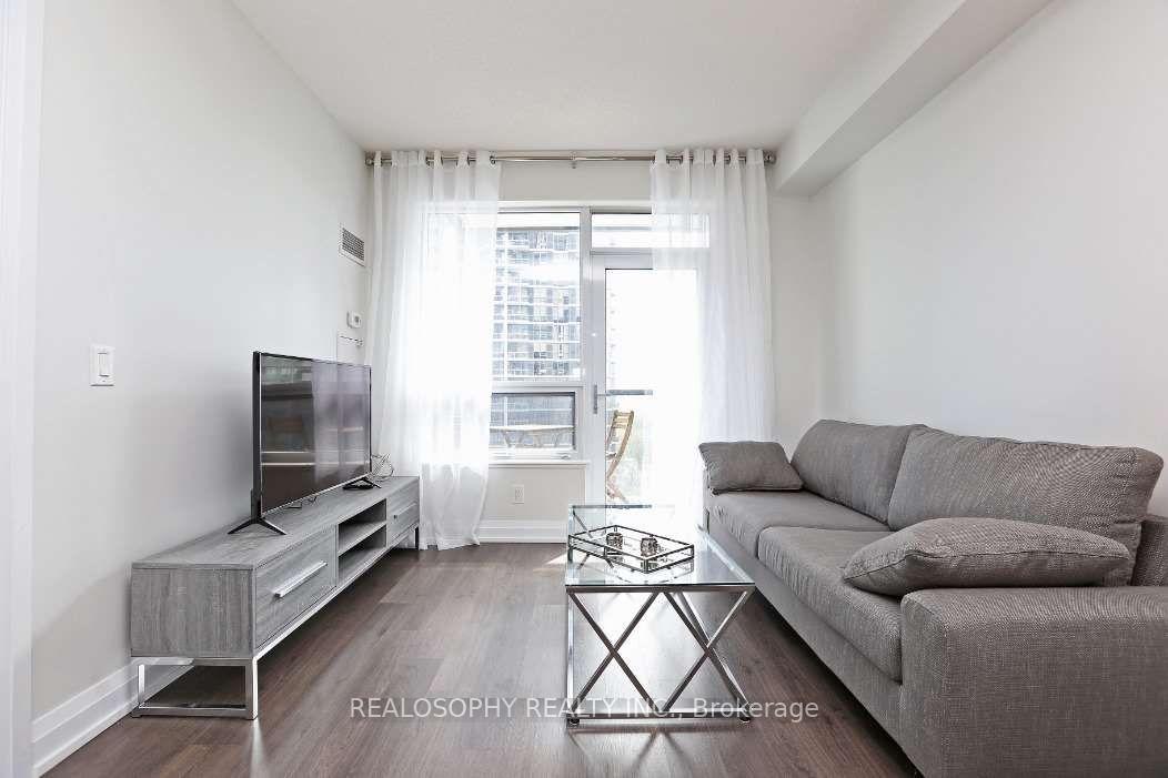 1 Bedroom Condo at 2 Anndale,  Toronto For sale