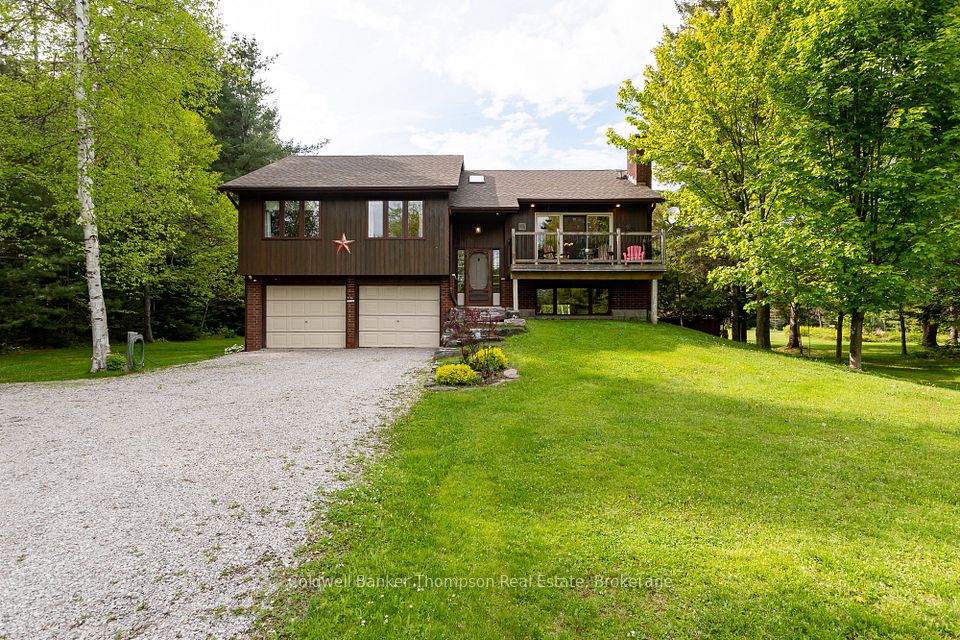 256 South Mary Lake