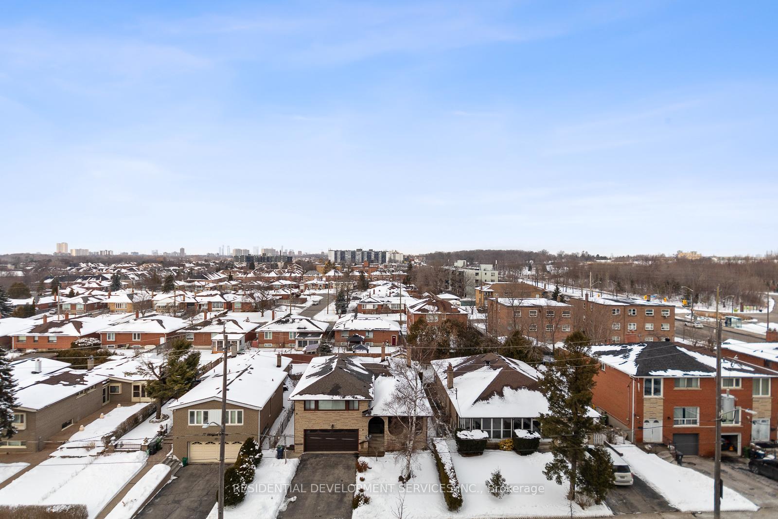 3 Bedrooms Condo at 3100 Keele,  Toronto For sale