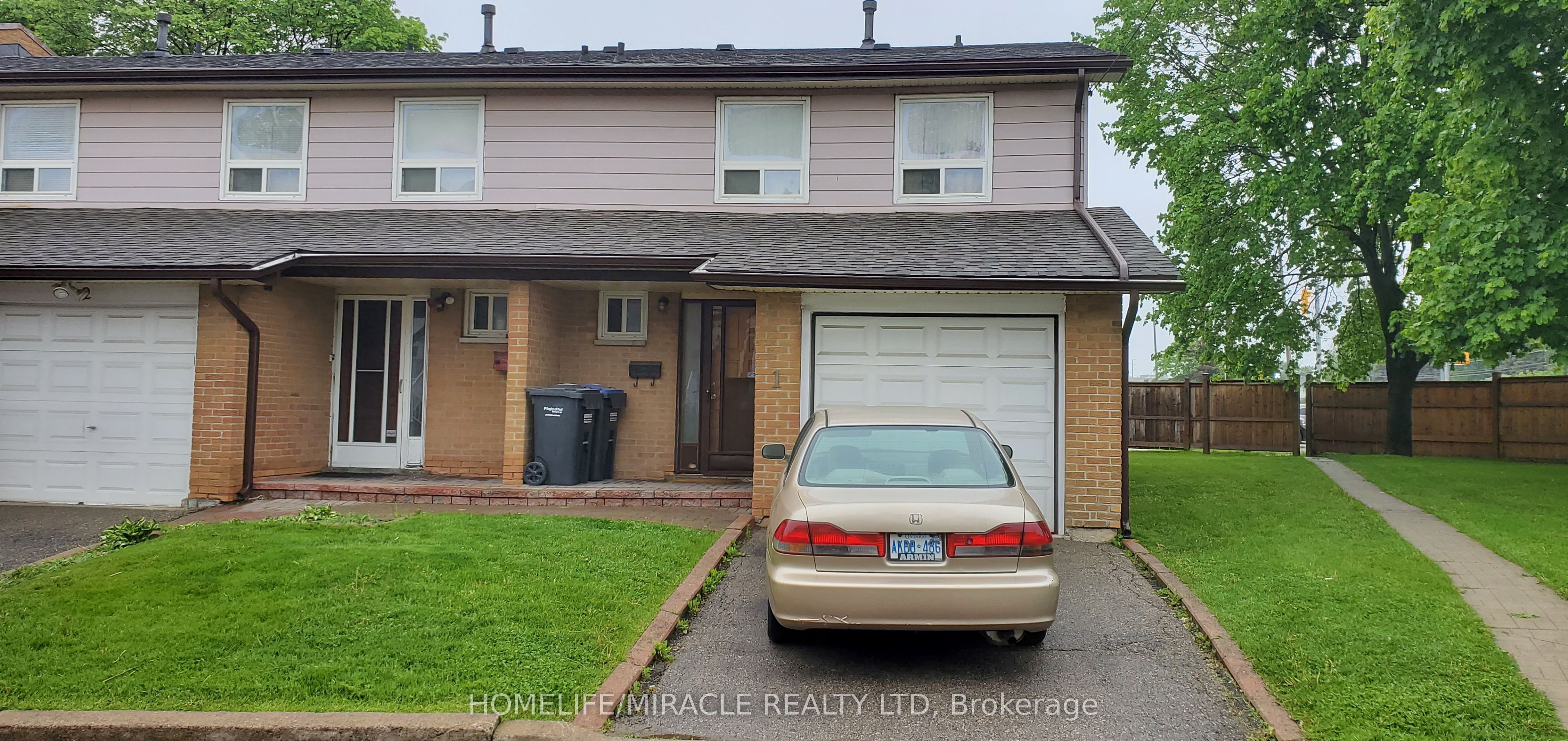 3525 Brandon Gate, #1