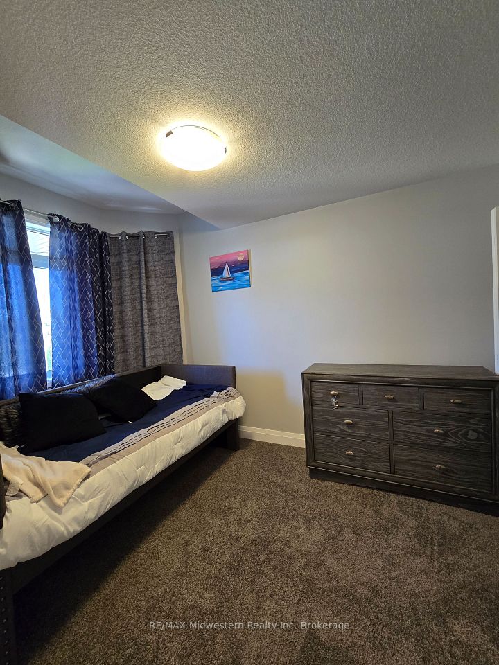 109 Bridge Crescent, Minto, ON N0G 2P0