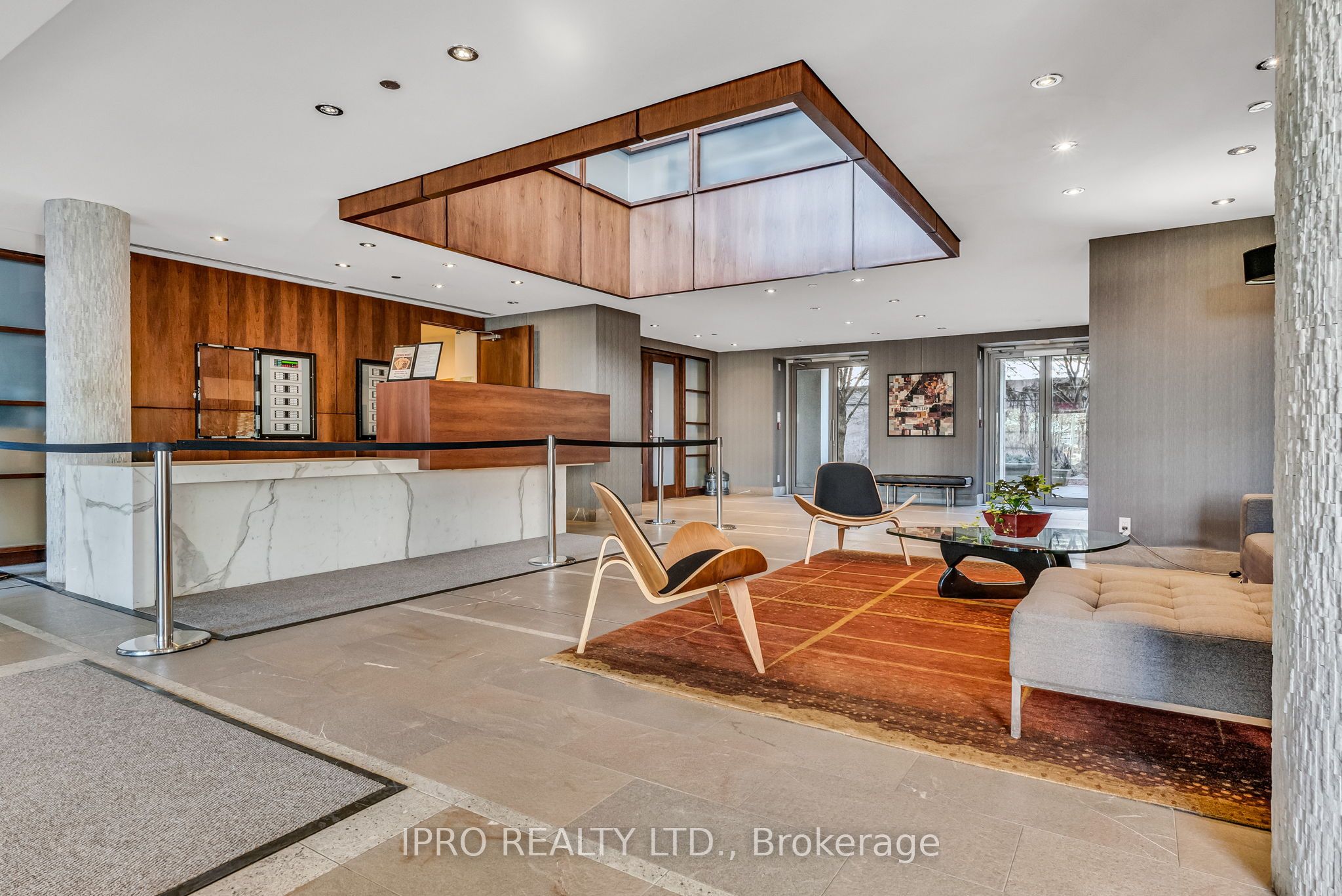 500 Queens Quay W, #210E
