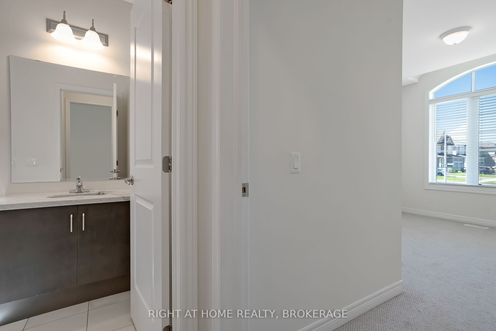 19 Robarts Drive
