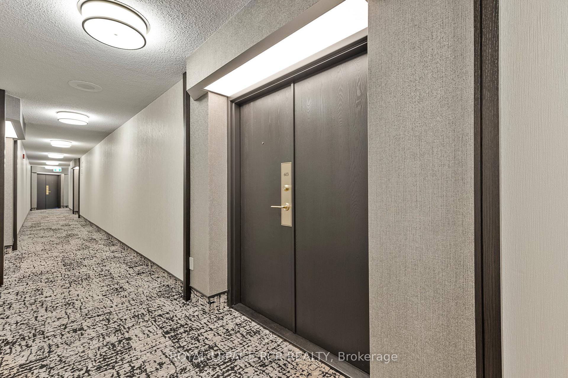 2 Bedrooms Condo at 195 St Patrick, Toronto For sale