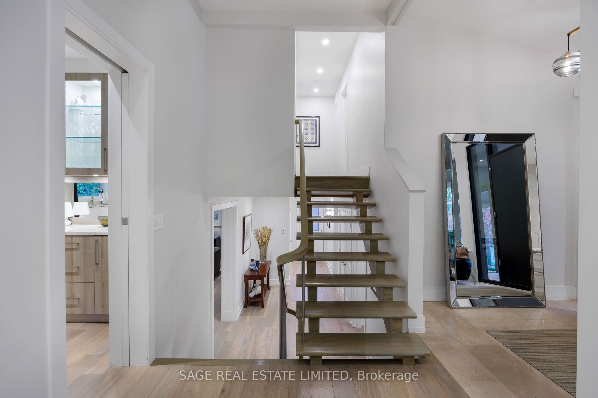 16 Ripplewood Road