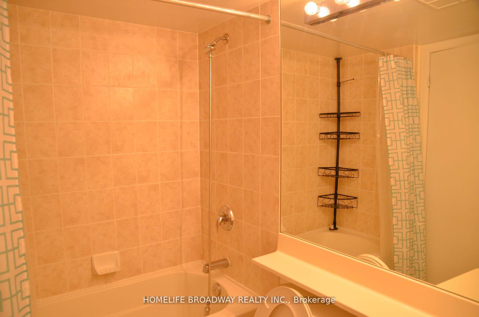 2 Bedrooms Condo at 219 Fort York,  Toronto For sale