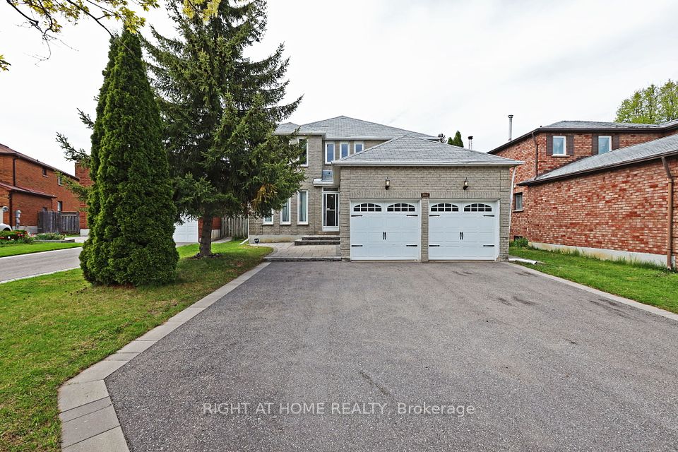 4 Deena Place, Markham, ON L3S 3C6