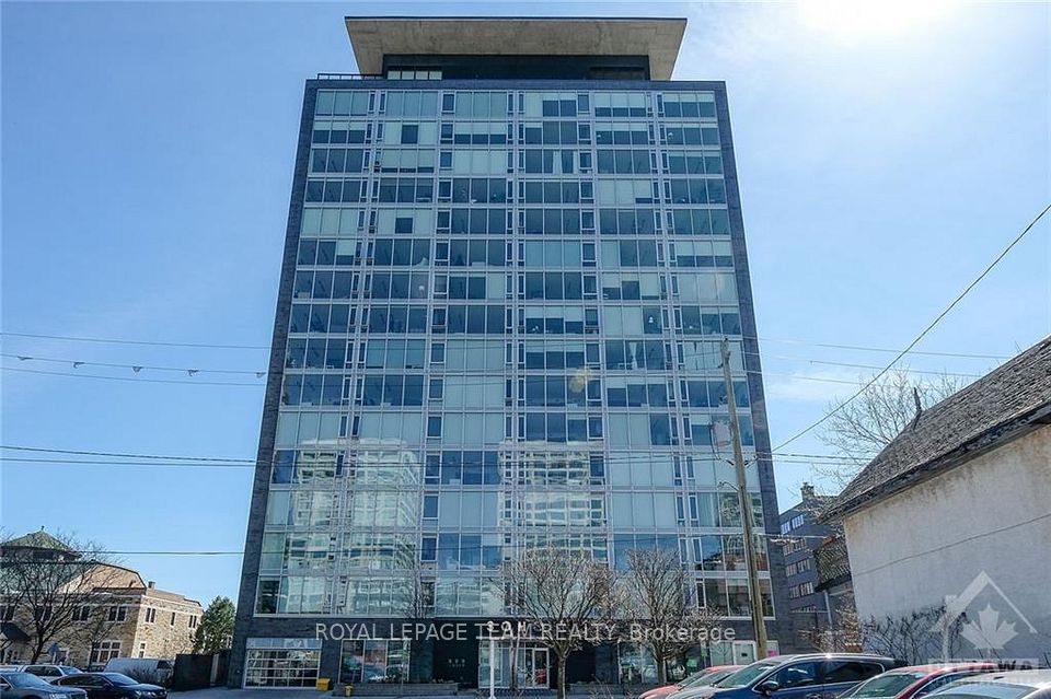 300 Lisgar